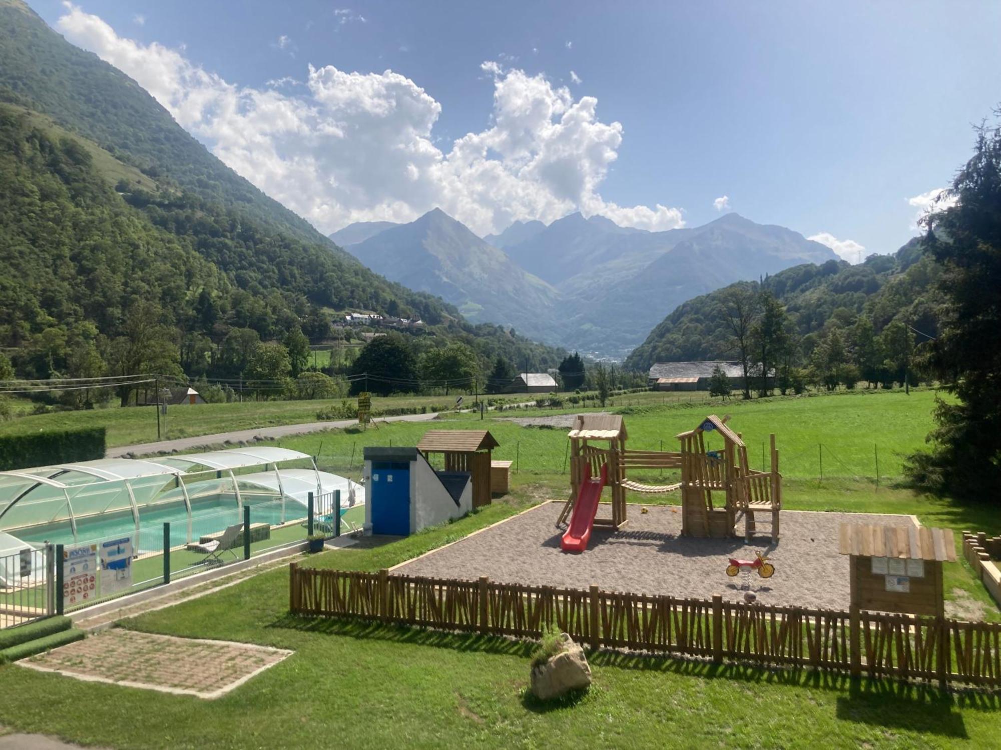 Camping Happy Pyrenees Saligos 외부 사진